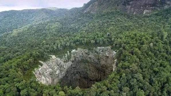esa cave